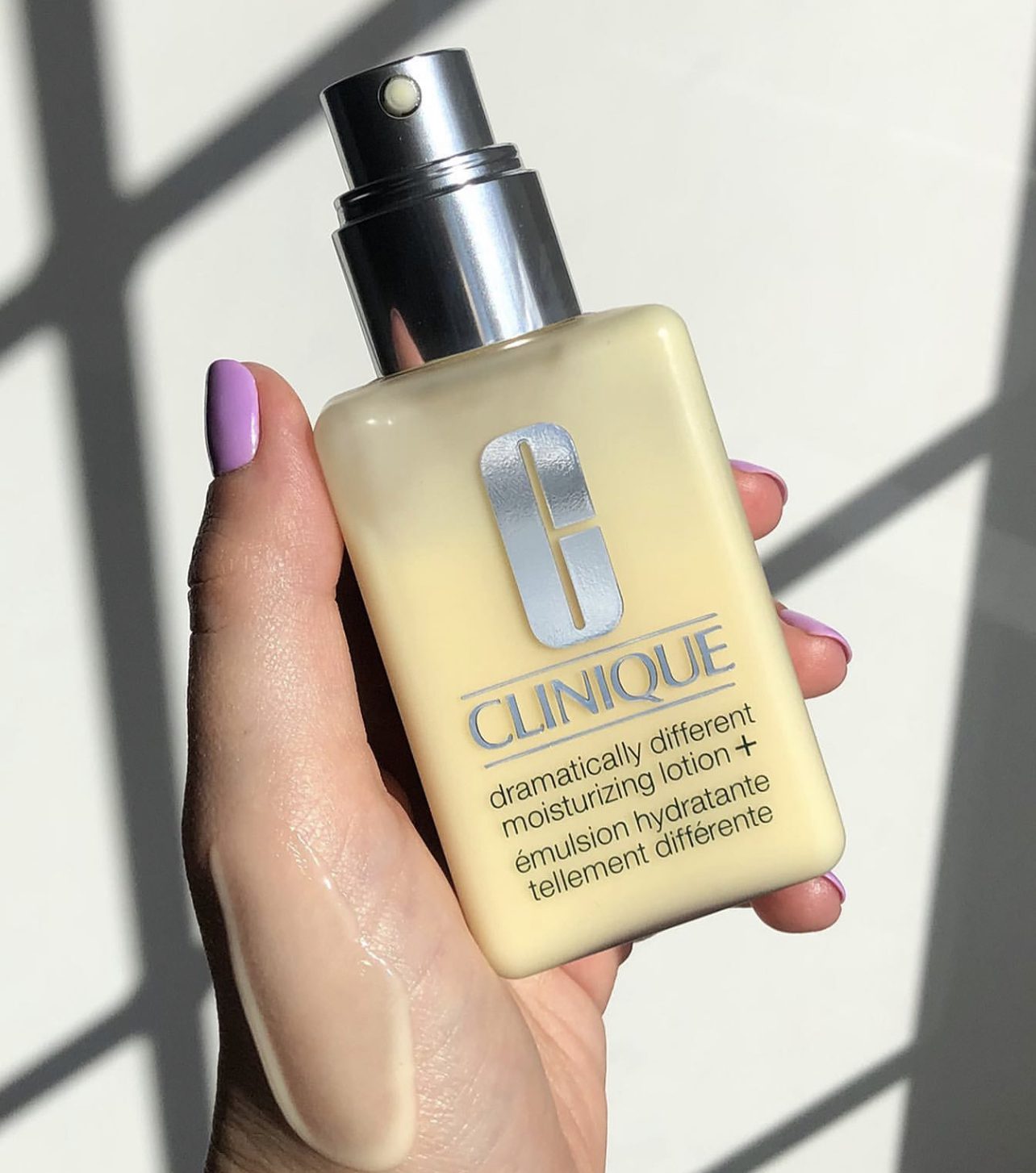 لوسیون مرطوب کننده و آبرسان دراماتیکالی دیفرنت کلینیک - تصویر 4