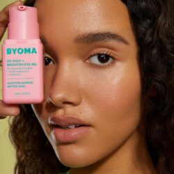 IMG_3169 ژل دورچشم ضد پف و روشن کننده و آبرسان بایوما Byoma De-puff + Brighten Eye Gel