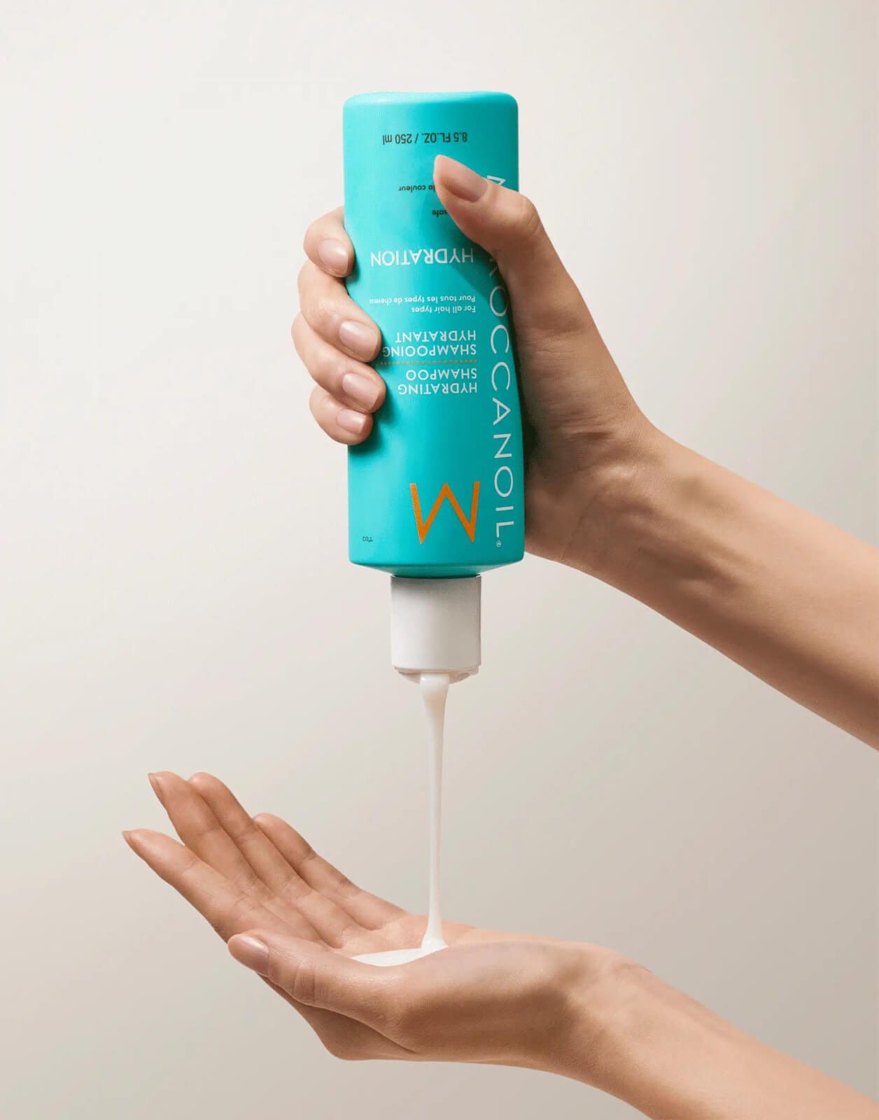 Moroccanoil Hydrating Shampoo شامپو مرطوبکننده مراکان اويل ۴۰ میل - تصویر 3