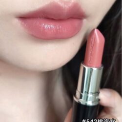 رژ لب «۵۴۰ Thanks, It’s MAC!» مک