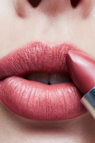 214362823_nocolor_pk رژلب مک رنگ مِهر