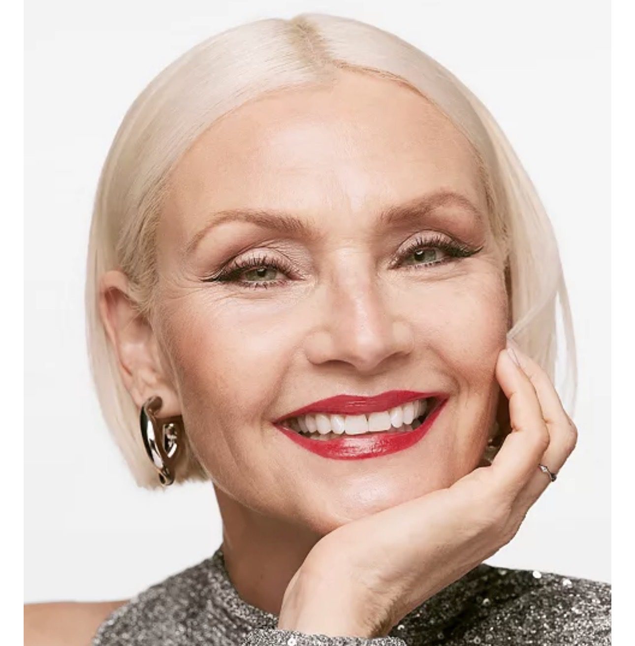 رژلب پرایمر دار کلینیک - تصویر 4