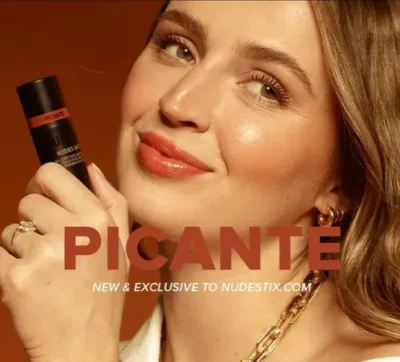 IMG_9758 رژگونه استیکی نودستیکس رنگ Picante
