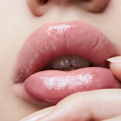 IMG_9876 لیپ گلاس مک Clear Lipglass Gloss