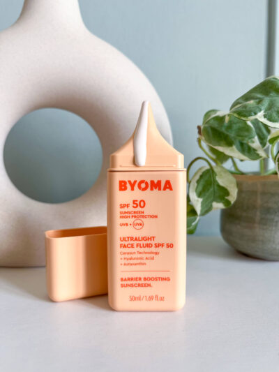 IMG_3040 ضدآفتاب فلوئید فوق سبک بایوما Spf50
