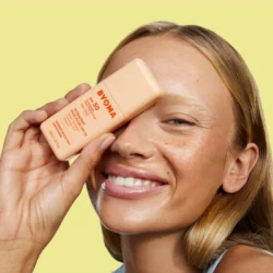 IMG_3044 ضدآفتاب فلوئید فوق سبک بایوما Spf50