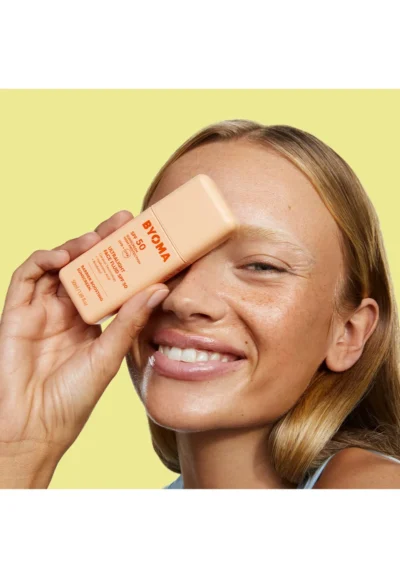 IMG_3044 ضدآفتاب فلوئید فوق سبک بایوما Spf50